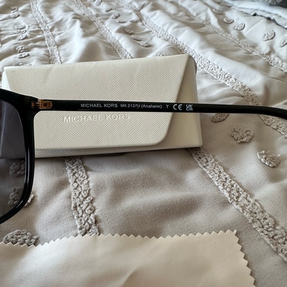 Michael Kors Classic Black Sunglasses - Picture 5 of 6